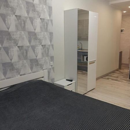 Appartement Apartmens On St. Fesenkovskaya 15 à Kharkiv Extérieur photo