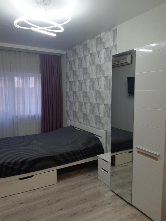 Appartement Apartmens On St. Fesenkovskaya 15 à Kharkiv Extérieur photo