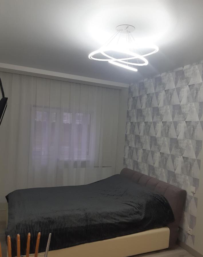 Appartement Apartmens On St. Fesenkovskaya 15 à Kharkiv Extérieur photo